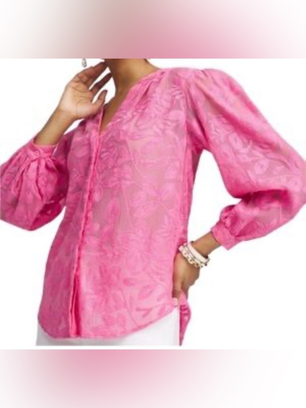 Chico's Bright Pink Jacquard V-Neck Puff Sleeve Blouse Chico’s size 2